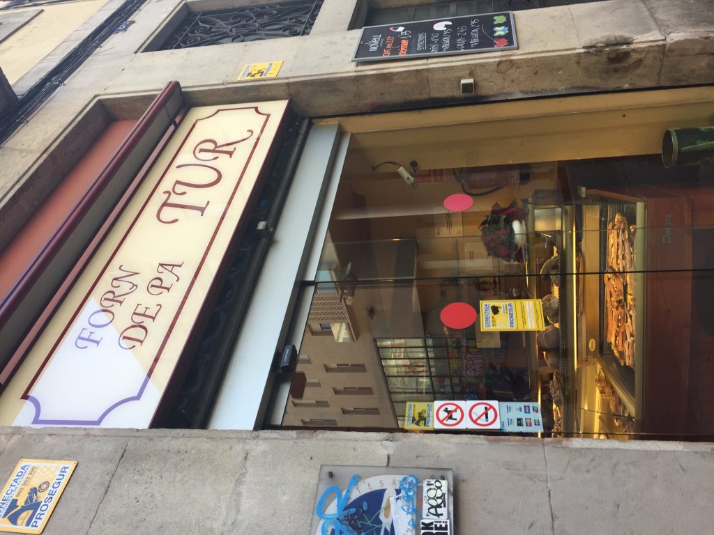 Best Pastry in Barcelona, Spain DESKRIB